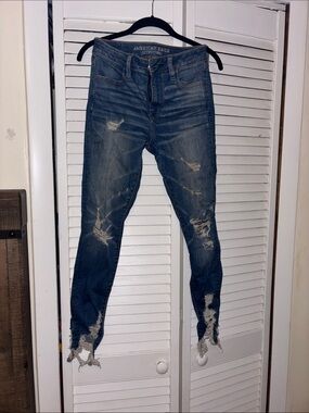 American Eagle Outfitters Men’s Blue Skinny Distressed Jeans
